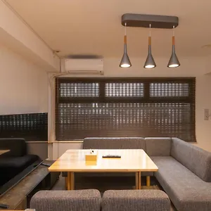 Ocean Nipponbashi Higashi 아파트