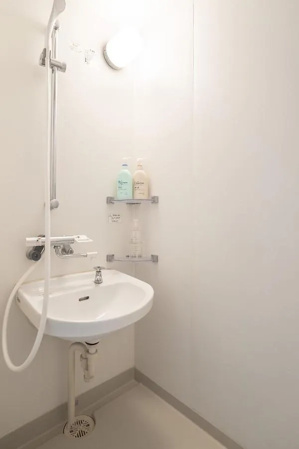 Nestay Inn Osaka Nanbakuromon 0*,  Giappone
