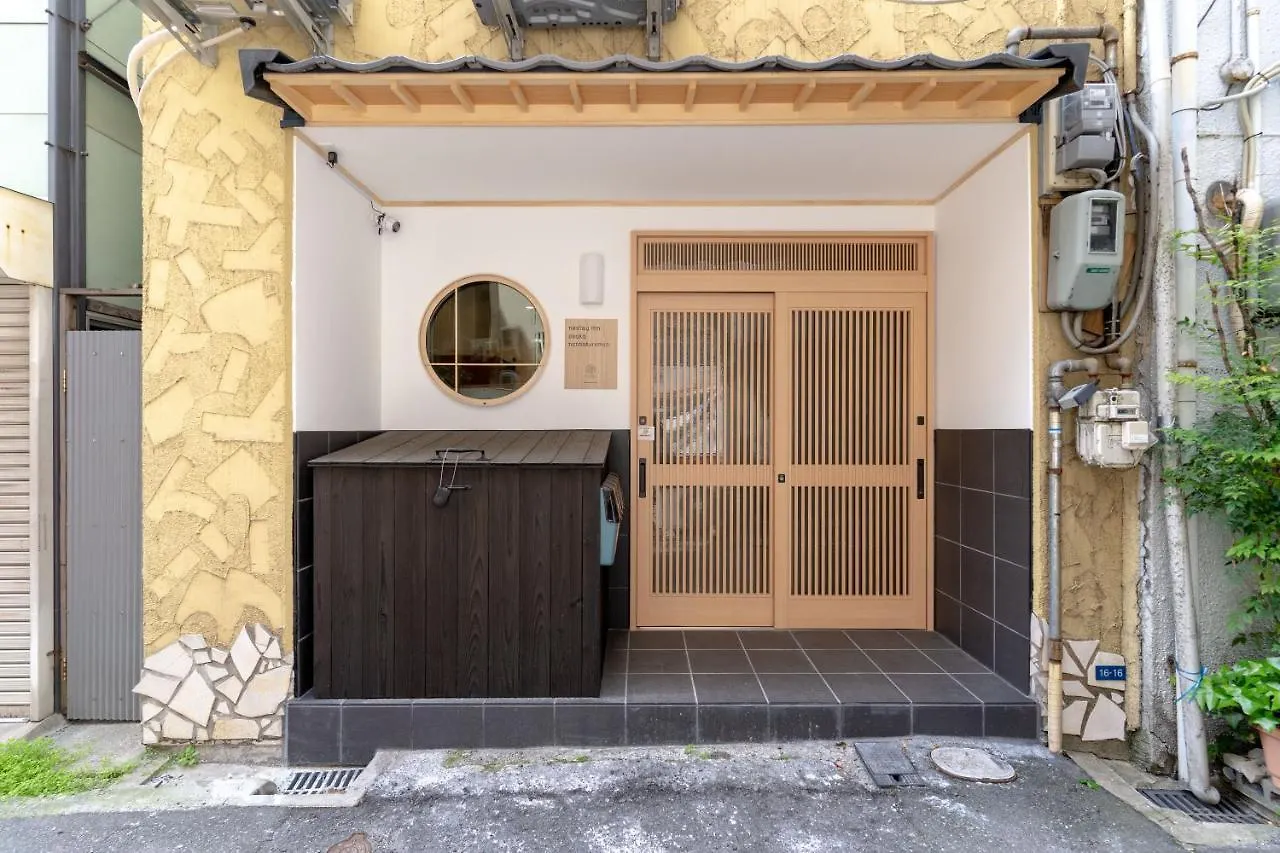 Nestay Inn Osaka Nanbakuromon
