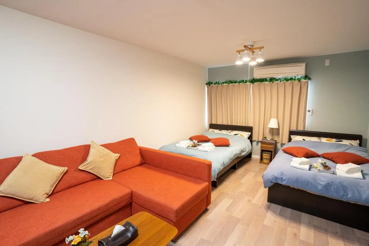 Nestay Inn Osaka Nanbakuromon