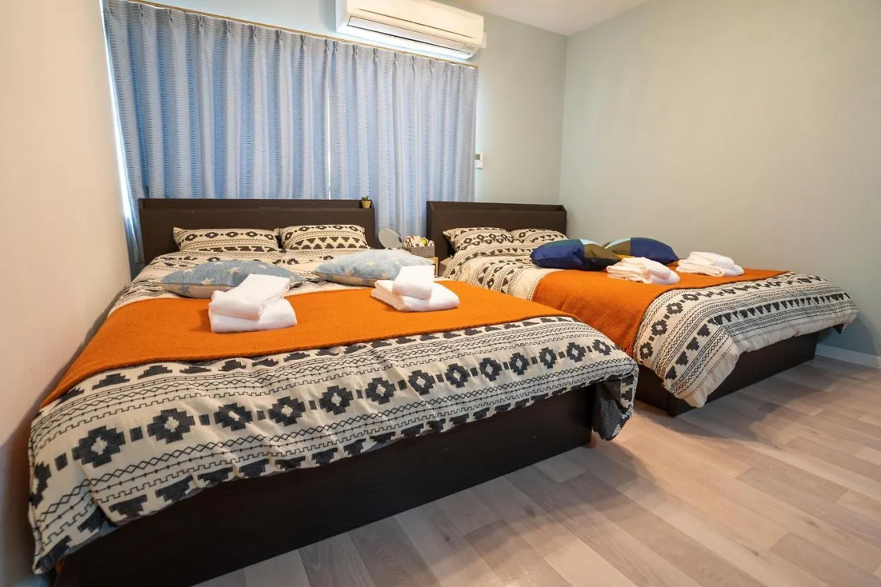 Nestay Inn Osaka Nanbakuromon 0*,